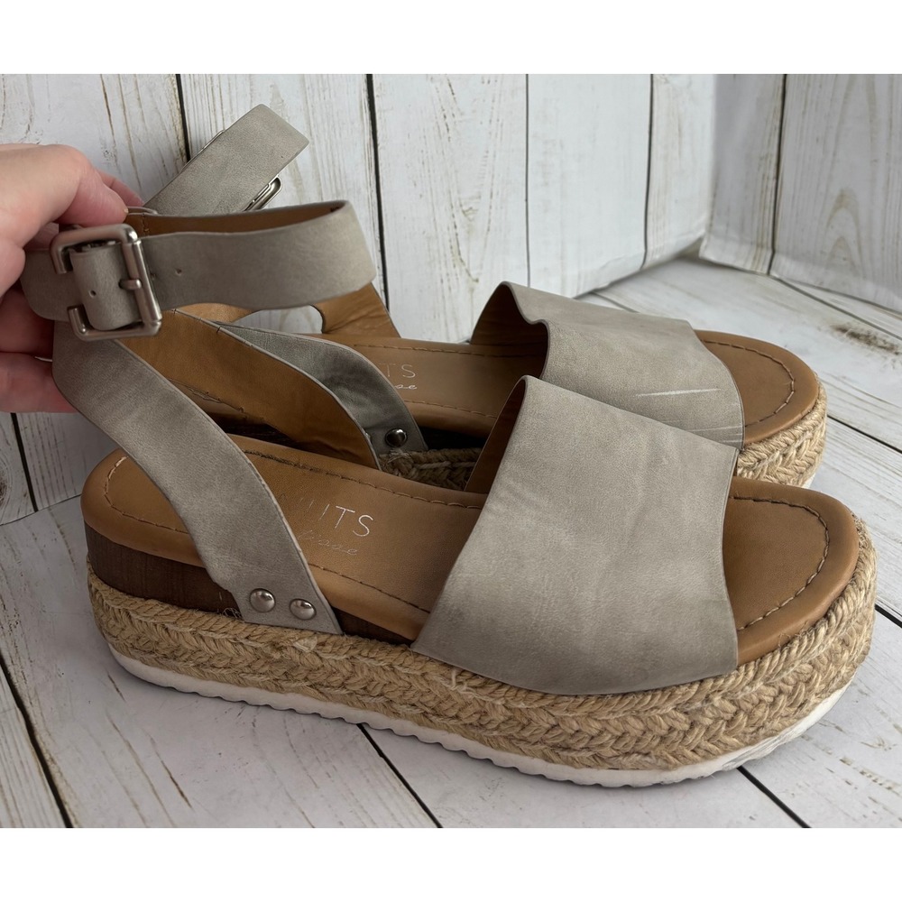 Coconuts by Matisse Wedge Ankle Strap Sandals Topic Gray 6M